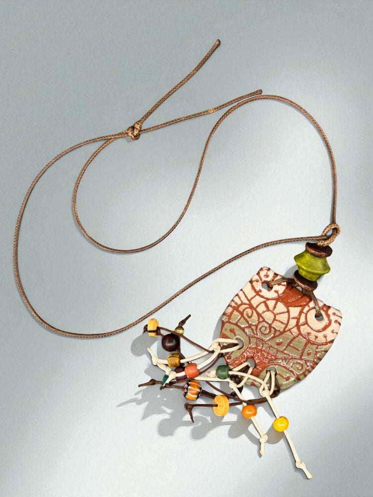 Collar con Borla Tribal