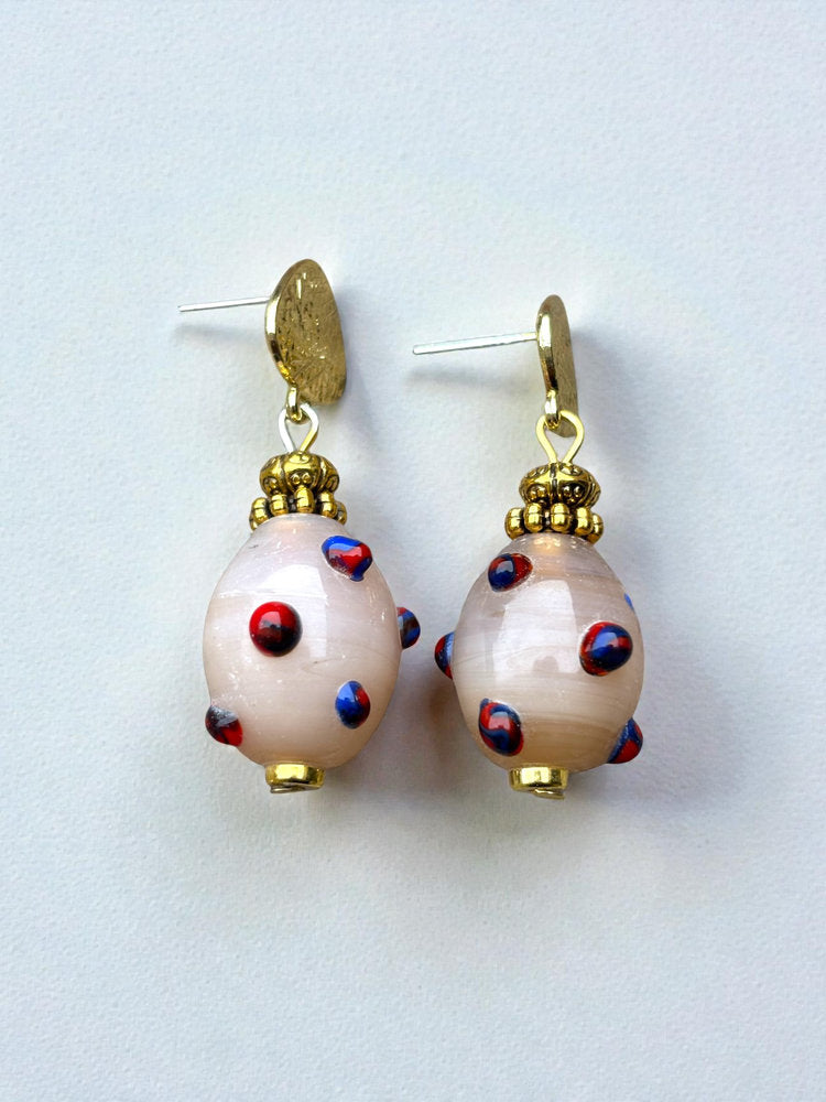 Aretes Punteados
