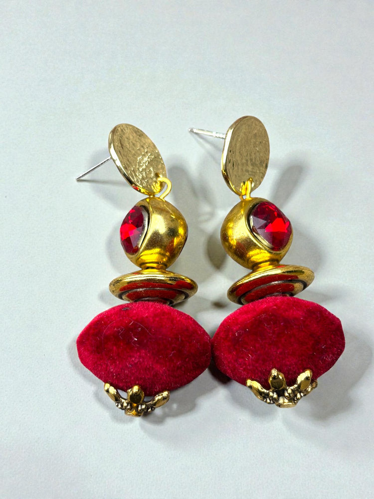 Aretes de Cojín de Terciopelo