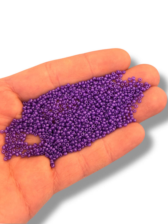 10gr Preciosa Seed Beads  11/0. 83110