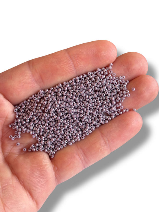 10gr Preciosa Seed Beads  11/0 33070