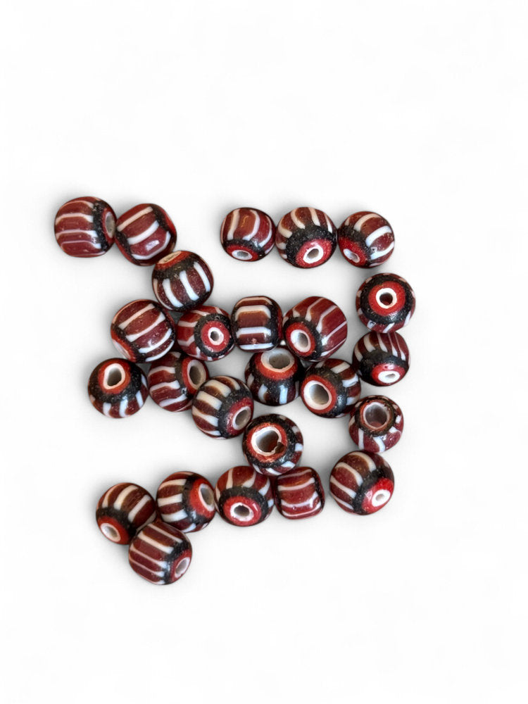 Chevron Indian Glass Cuentas