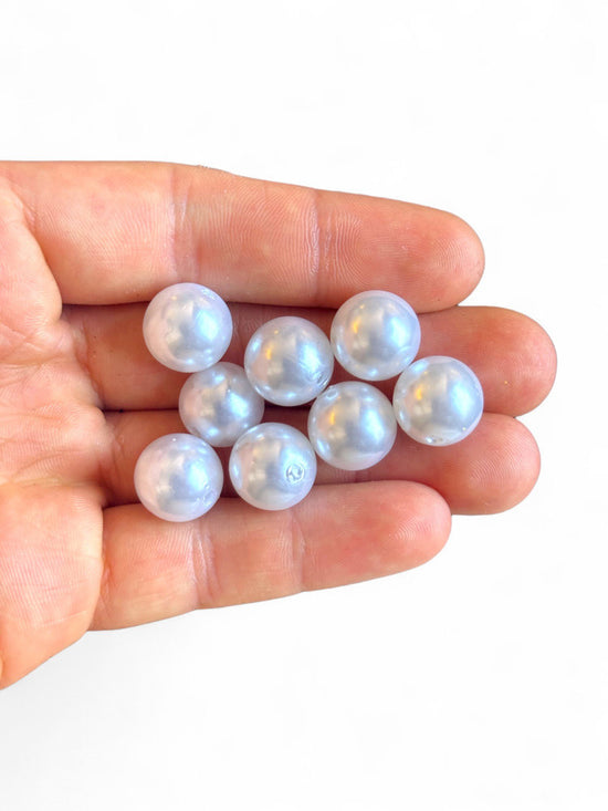 Plastic 12mm White Pearl