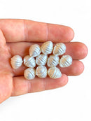 Plastic Swirl Cream Pearl