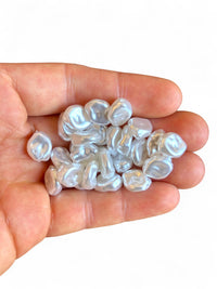 Plastic Baroque White Pearl