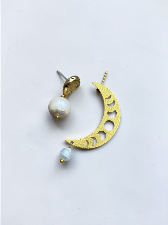 Aretes de Luna