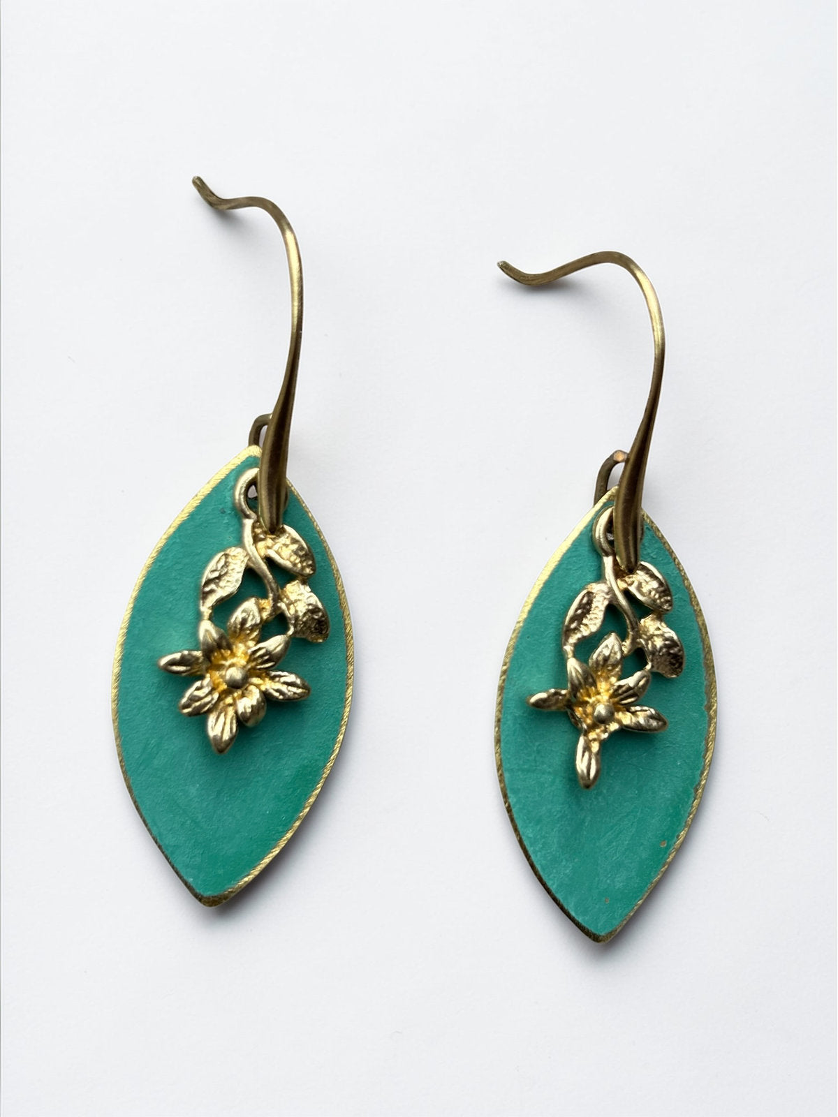 Aretes Florales